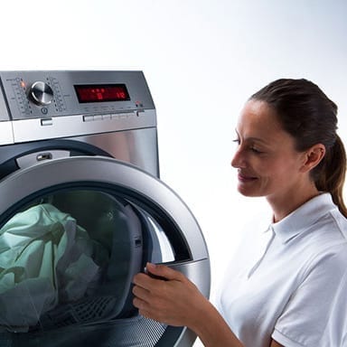 myPRO ist die Wäschereilösung von Electrolux Professional für Unternehmen mit einem Bedarf an leistungsstarken und langlebigen Waschsystemen für den semi-professionellen Einsatzbereich.