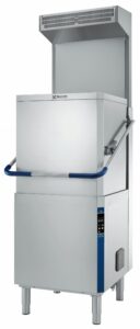 Effizient und leistungsstark sin die Green&Clean Haubenspülmaschinen von Electrolux Professional