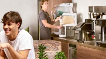 Effortless Café Operations with Commercial Laundry Equipment, Automatic Ironing Machines, and Tumble Dryers.