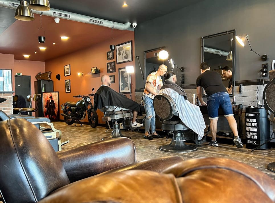 O Bridge Barber