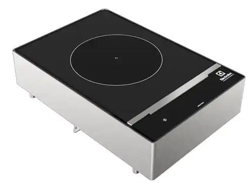LiberoPro Kochfelder Die vielseitige, mobile und professionelle, steckerfertige Küchenlösung, mobile Kochstation, Kochfelder und Mini-Kombidämpfer LiberoPro von Electrolux Professional