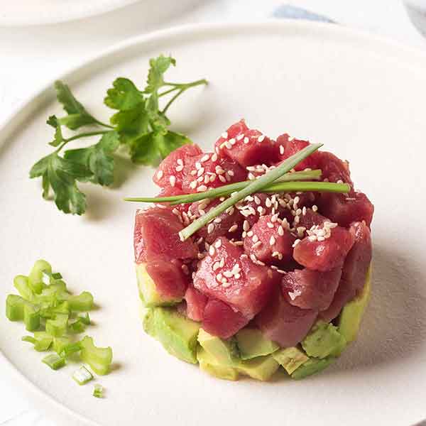 Tartar zubereitet mit dem Schockkühler &-froster mit Quereinschub von Electrolux Professional