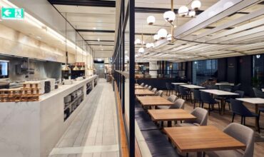 Großküchentechnik von Electrolux Professional beiWolfgang Puck Kitchen & Bar am Flughafen Wien