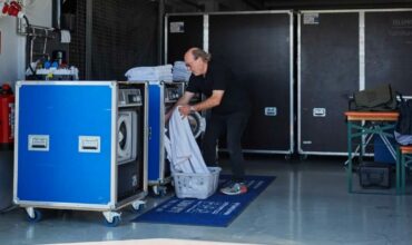 Rock'n'Roll - weltweit unterwegs für die Wäsche der Stars mit Electrolux Professional