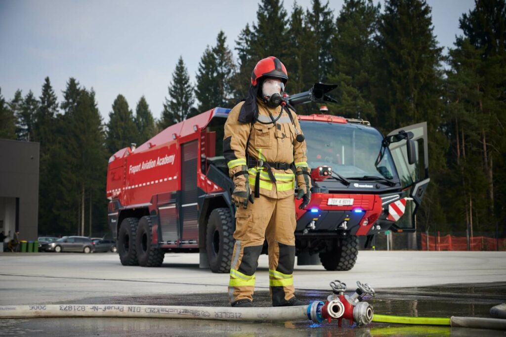 Ganzheitliche Wäschereilösung für die Dekontamination von Schutzausrüstungen von Electrolux Professional