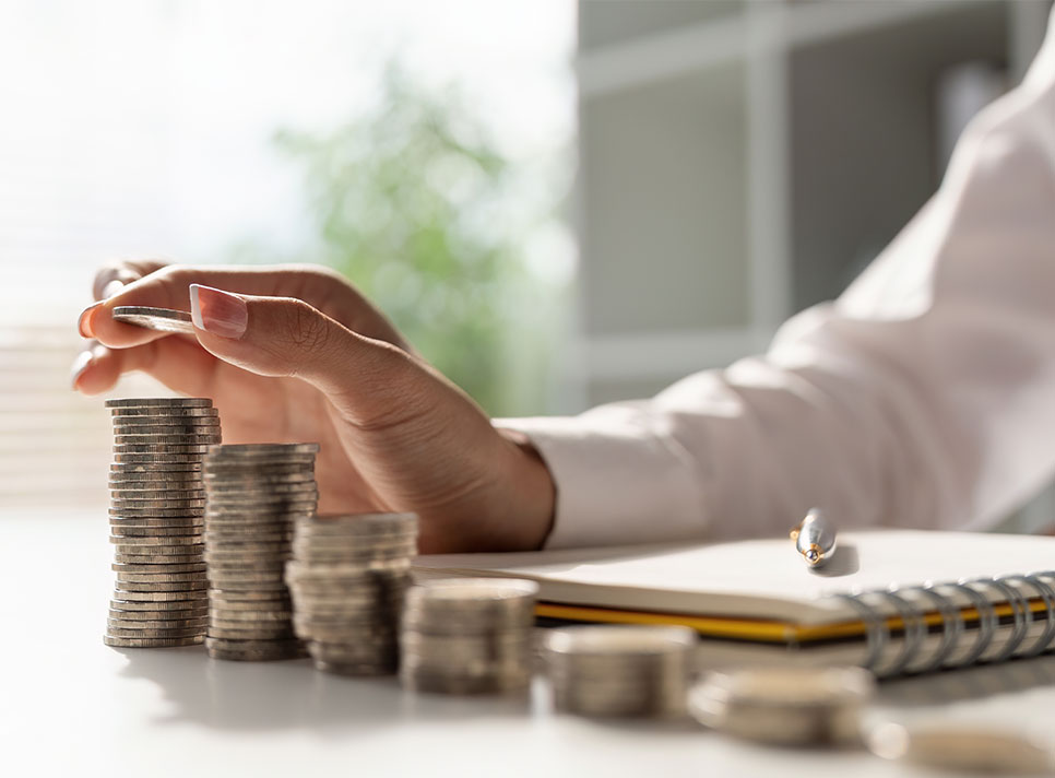 How-to-save-money-with-a-professional-laundry-solution_cel