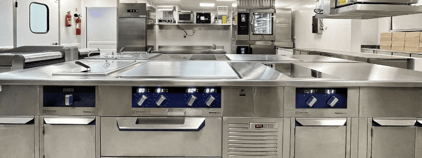 All Sports Tourville - Cuisine professionnelle avec Thermaline et SkyLine