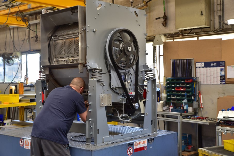 LB-line6000 laveuse-barriere-troyes