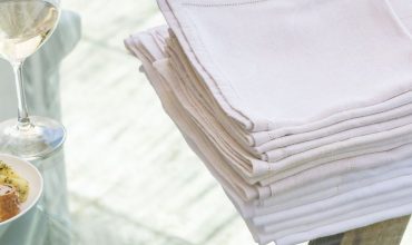 stains-banner-2000x644