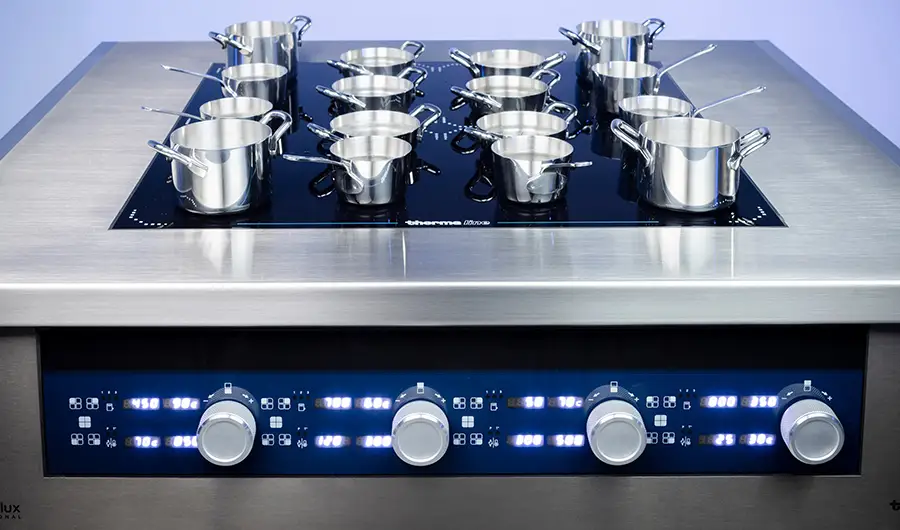 free-zone-induction-digital-control-thermaline-premium-cooking-range-electrolux-professional-dim-900x530-1