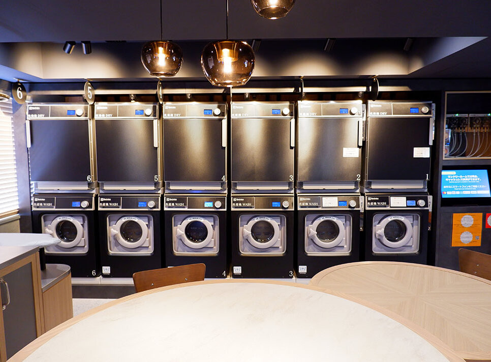 ホテルランドリー洗濯機全体画像