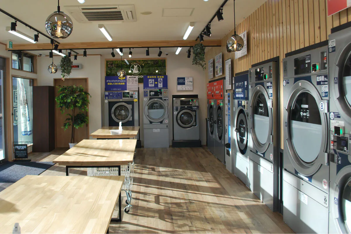 カーテンはコインランドリーで洗える？洗い方や乾燥機の注意点を紹介 - エレクトロラックス・プロフェッショナル