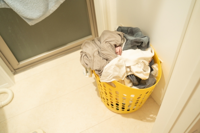 嘔吐物や尿がついた服は洗濯できない？