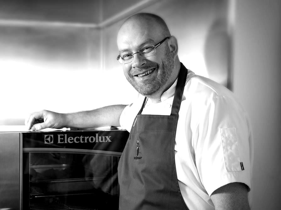simon-hulstone-blackwhite