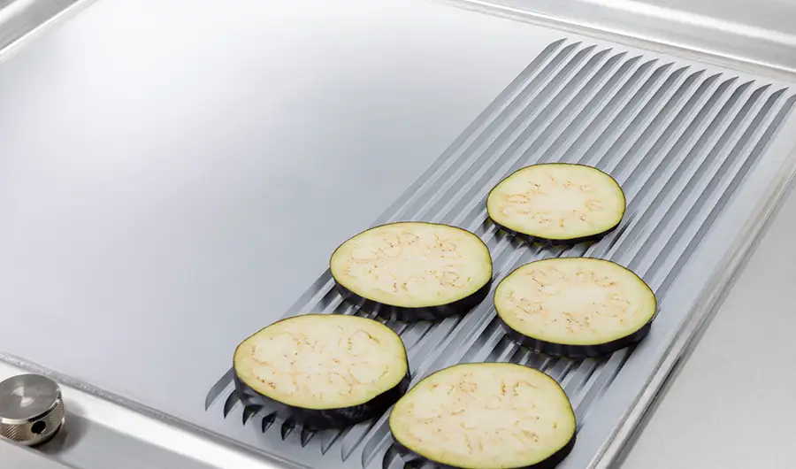 frytops-thermaline-premium-cooking-range-electrolux-professional-dim-900x530-1