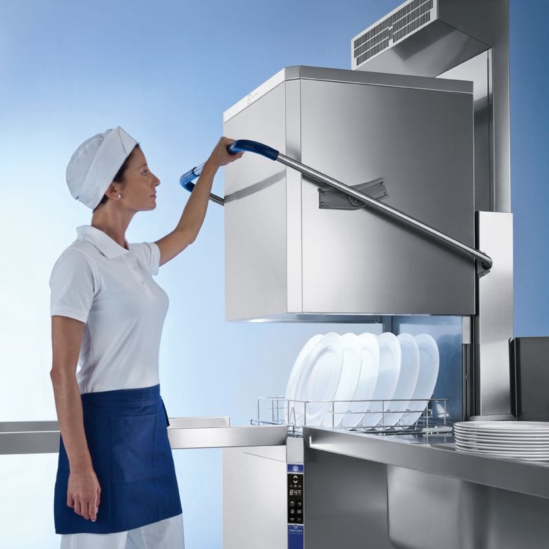 commercial dishwashing