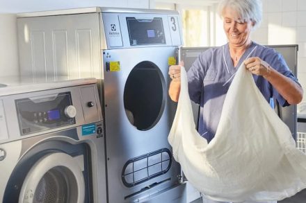 Industri och kommunala tvätterier (1)