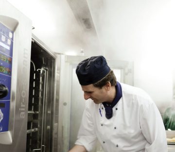 marine food service tailored solutions