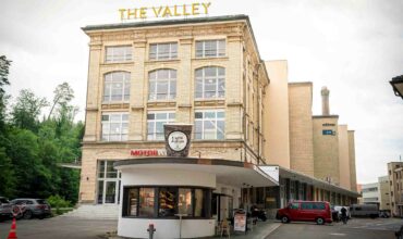 01_The-Valley_Electrolux-Professional