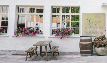 Rossli-restaurant-reference-Electrolux-Professional-1903x406